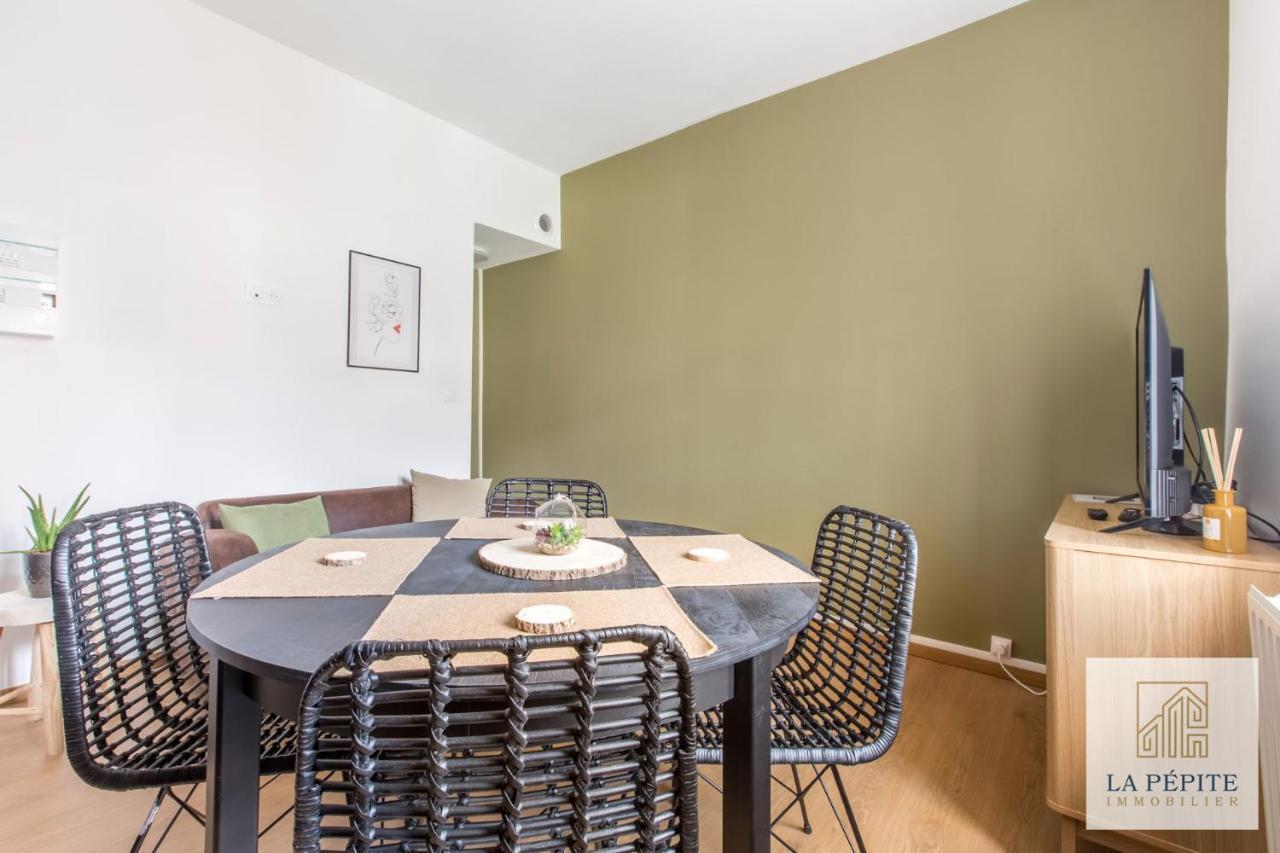Residence Poterne 瓦朗西纳 外观 照片