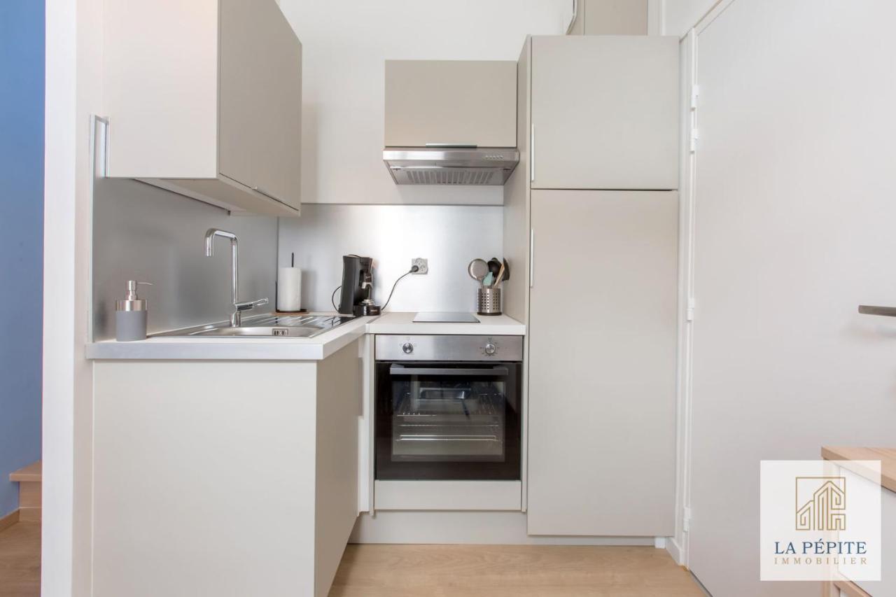 Residence Poterne 瓦朗西纳 外观 照片